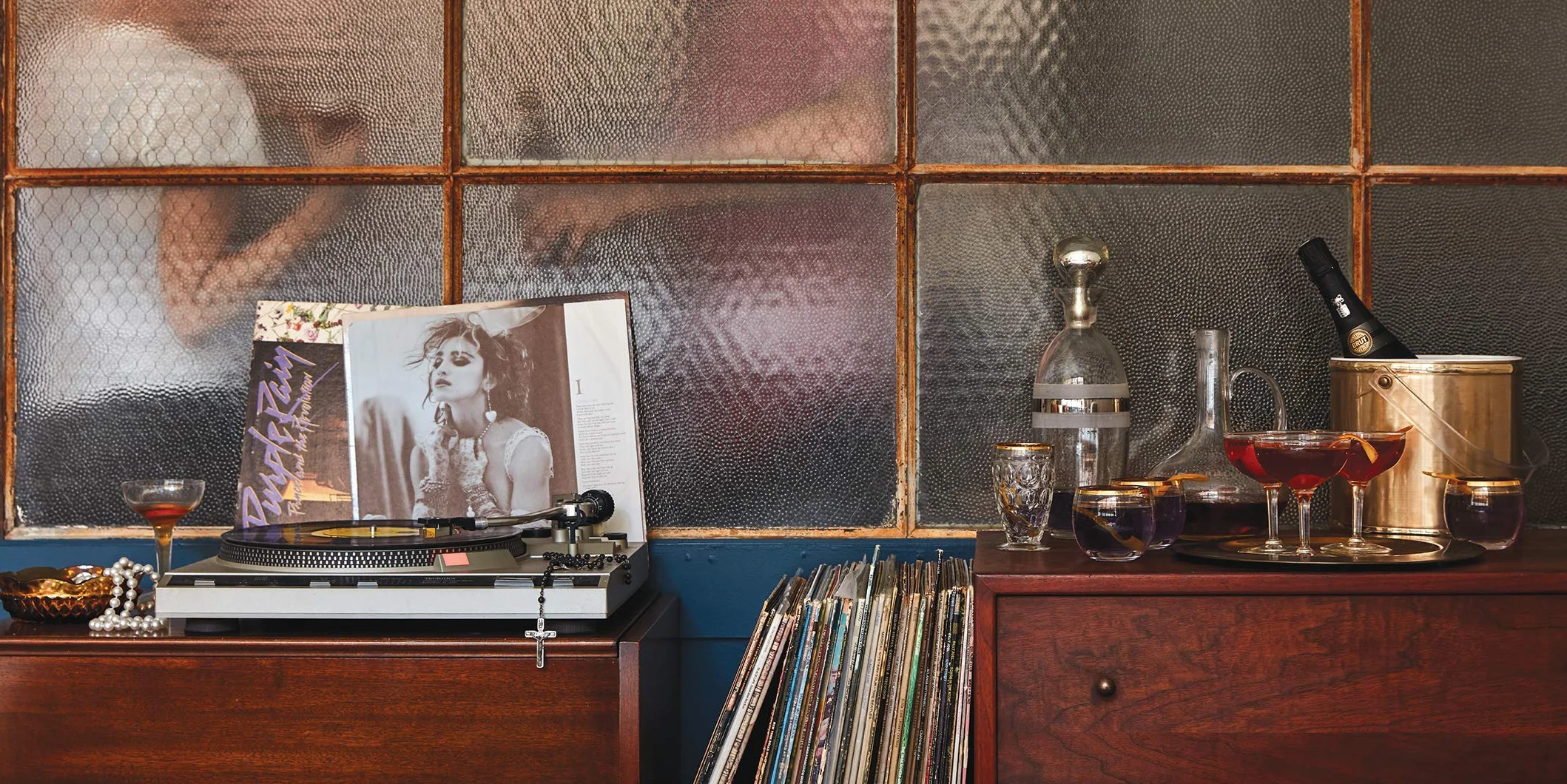 Booze & Vinyl: A Spirited Guide to Great Music and Mixed Drinks