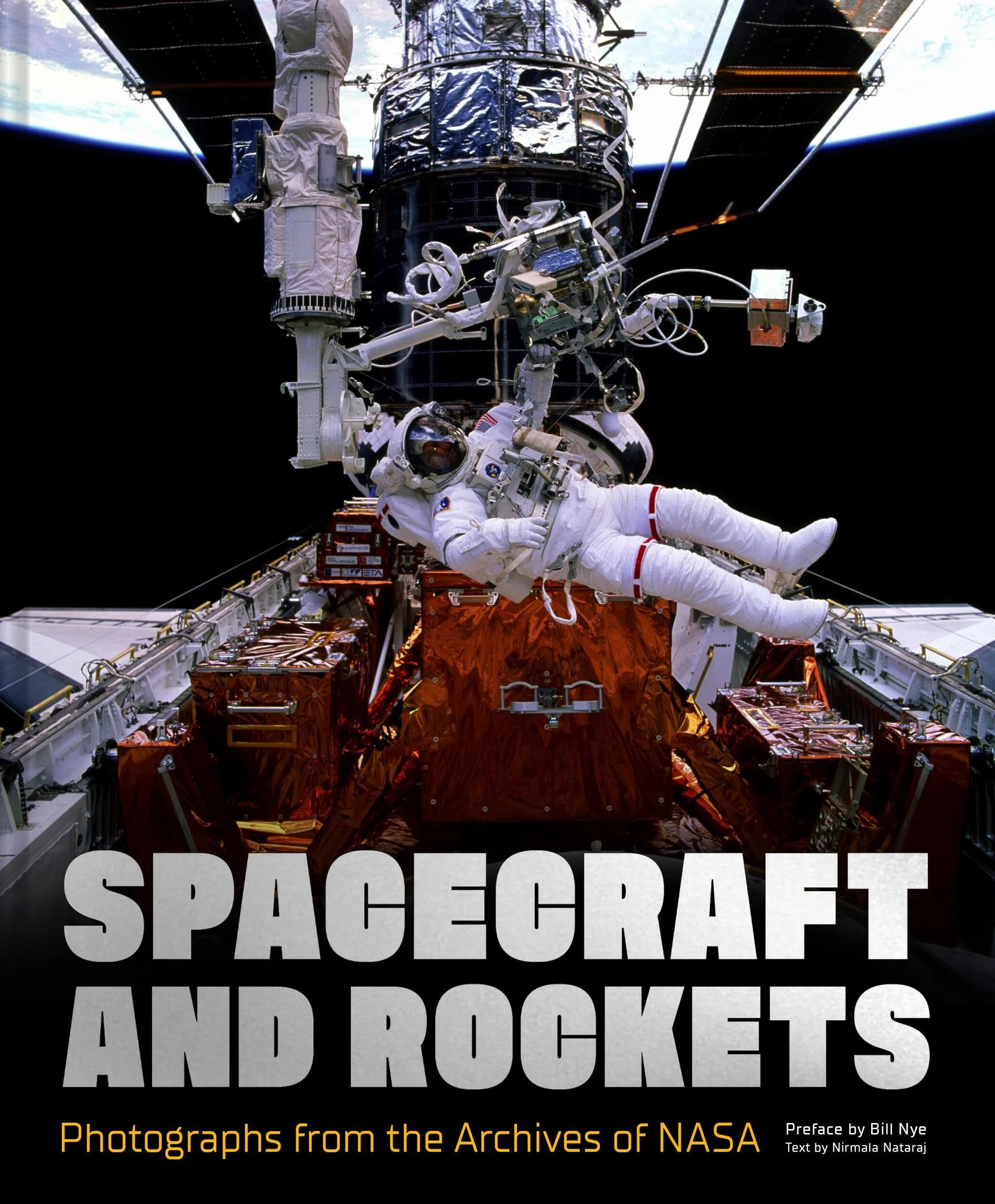 Spacecraft and Rockets: Photographs from the Archives of NASA
