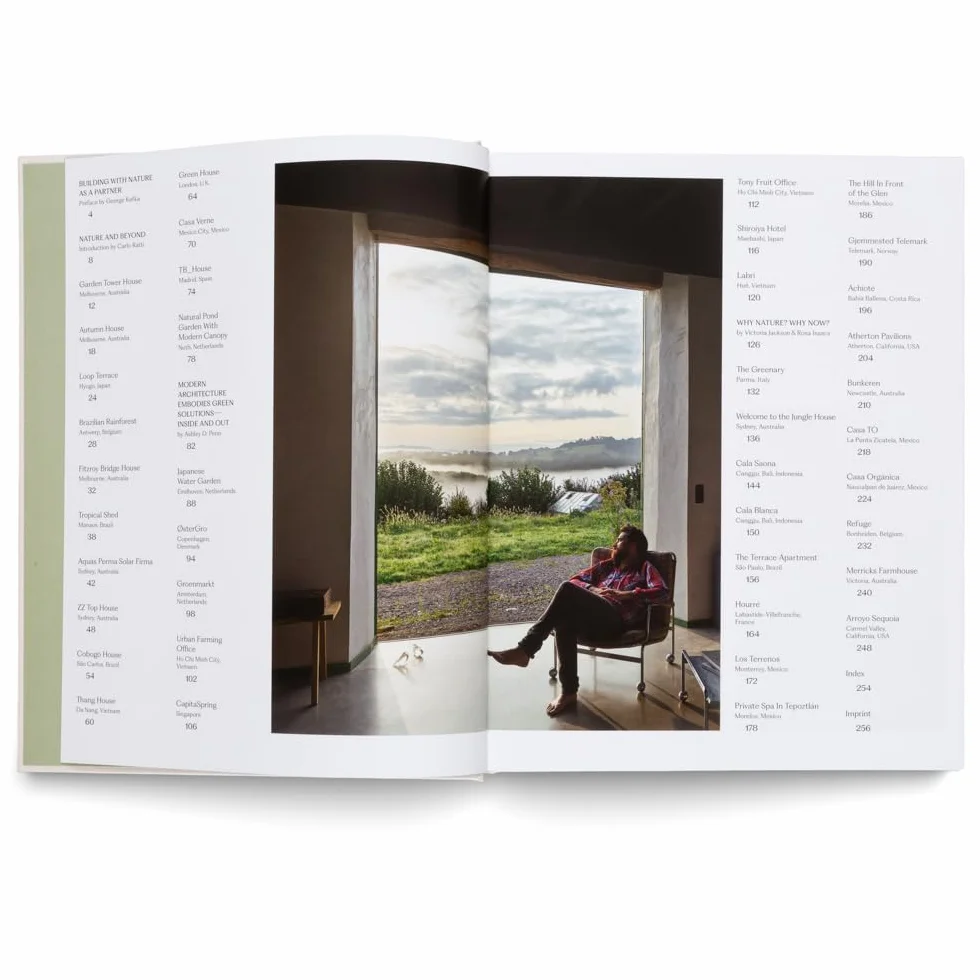 The House of Green: Natural Homes and Biophilic Architecture