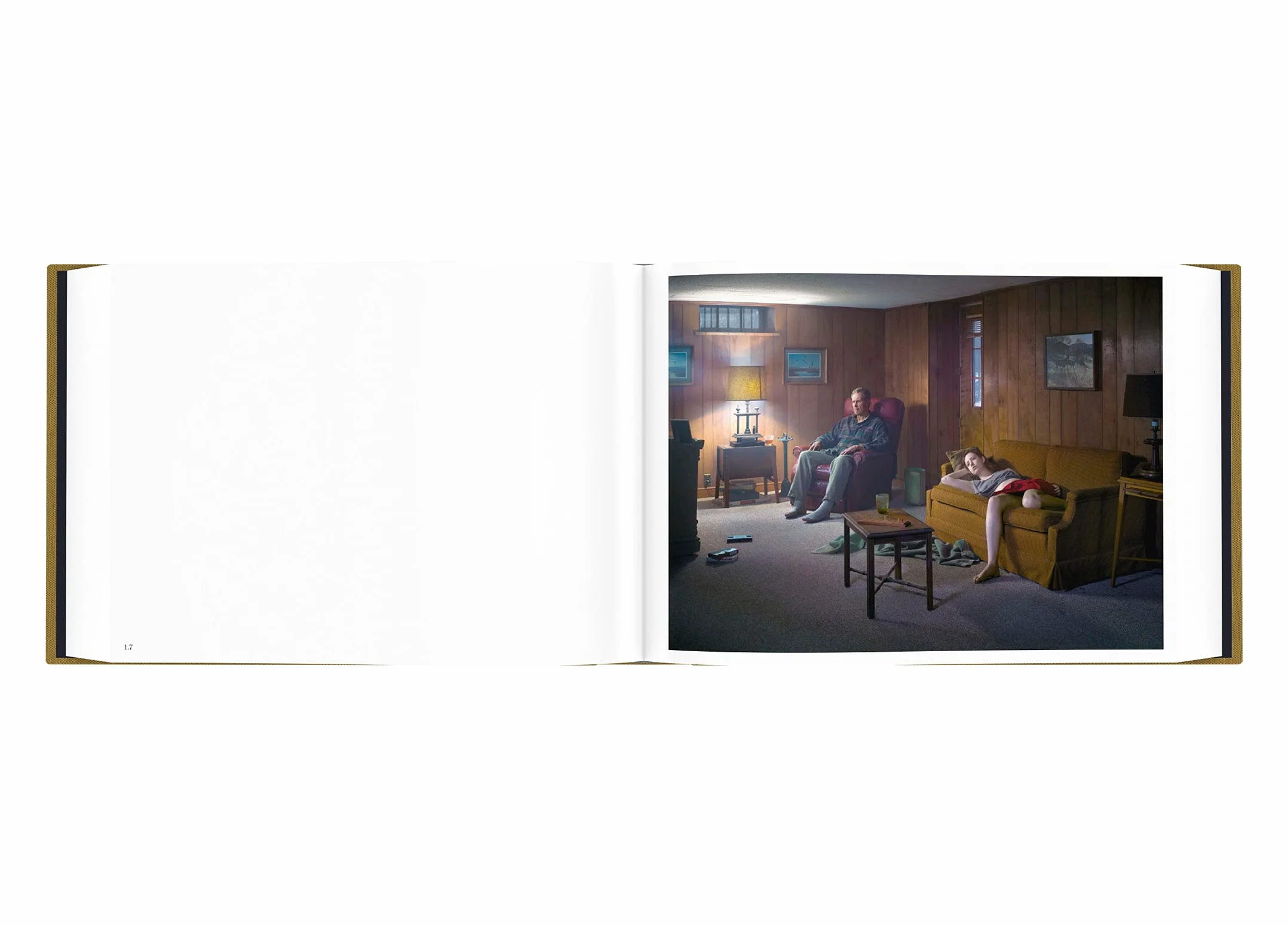 Gregory Crewdson Alone Street /anglais