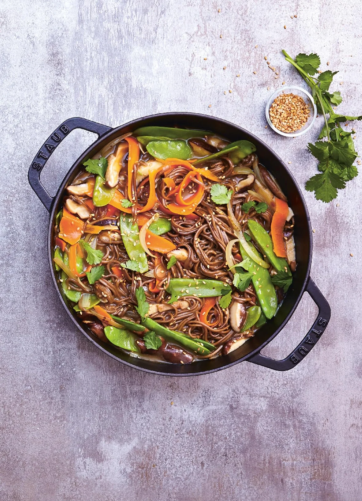 One Pot: 100 simple recipes to cook together