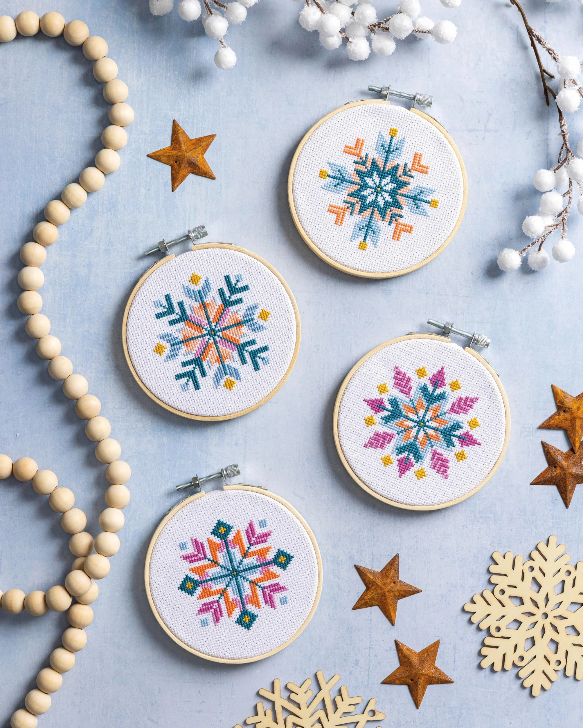 Merry Stitchmas: 24 Fun and Festive Cross Stitch Designs