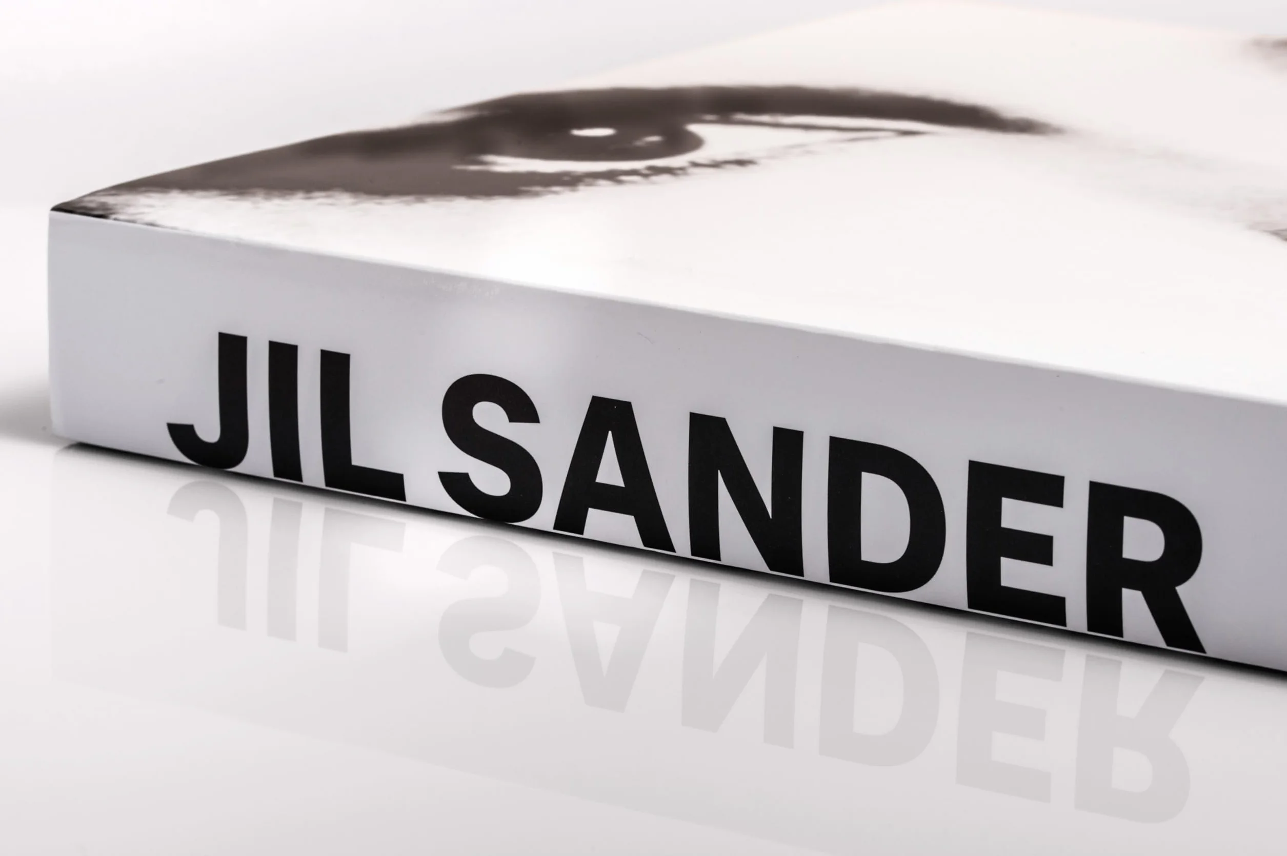 Jil Sander by Jil Sander: Exclusive compilation, artistically curated and designed, produced with folds, scores and printed foils [English edition]