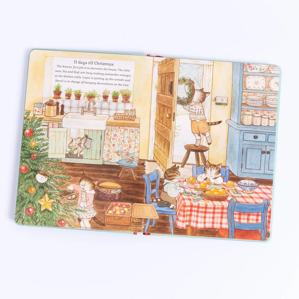 Cat Family Christmas: An Advent Lift-the-Flap Book /anglais: An Advent Lift-the-Flap Book with over 140 flaps: 1