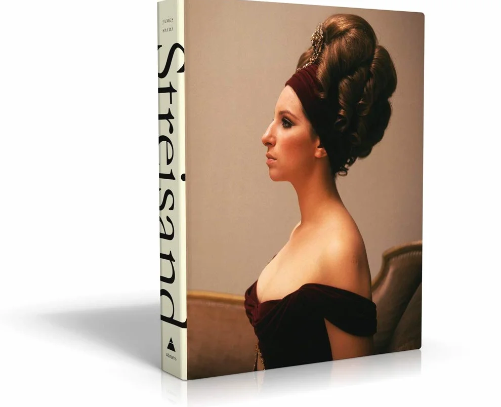 BARBRA STREISAND : IN THE CAMERA EYE