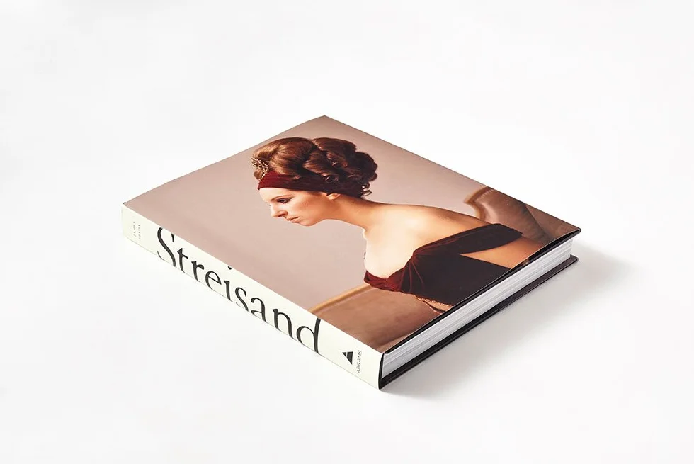 BARBRA STREISAND : IN THE CAMERA EYE