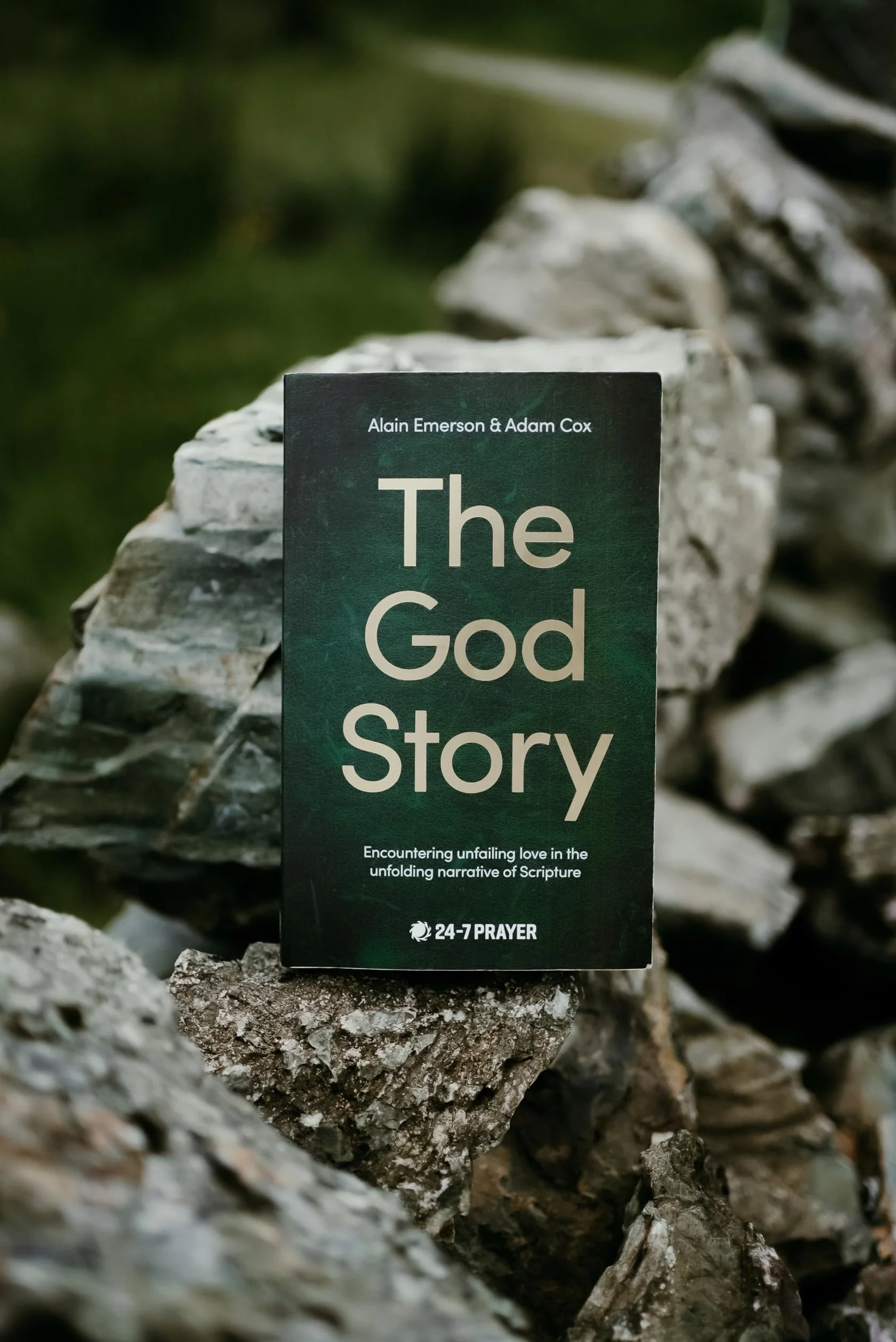 God Story: Encountering Unfailing Love in the Unfolding Narrative of Scripture