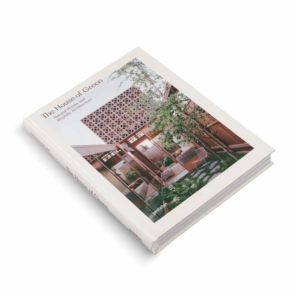 The House of Green: Natural Homes and Biophilic Architecture