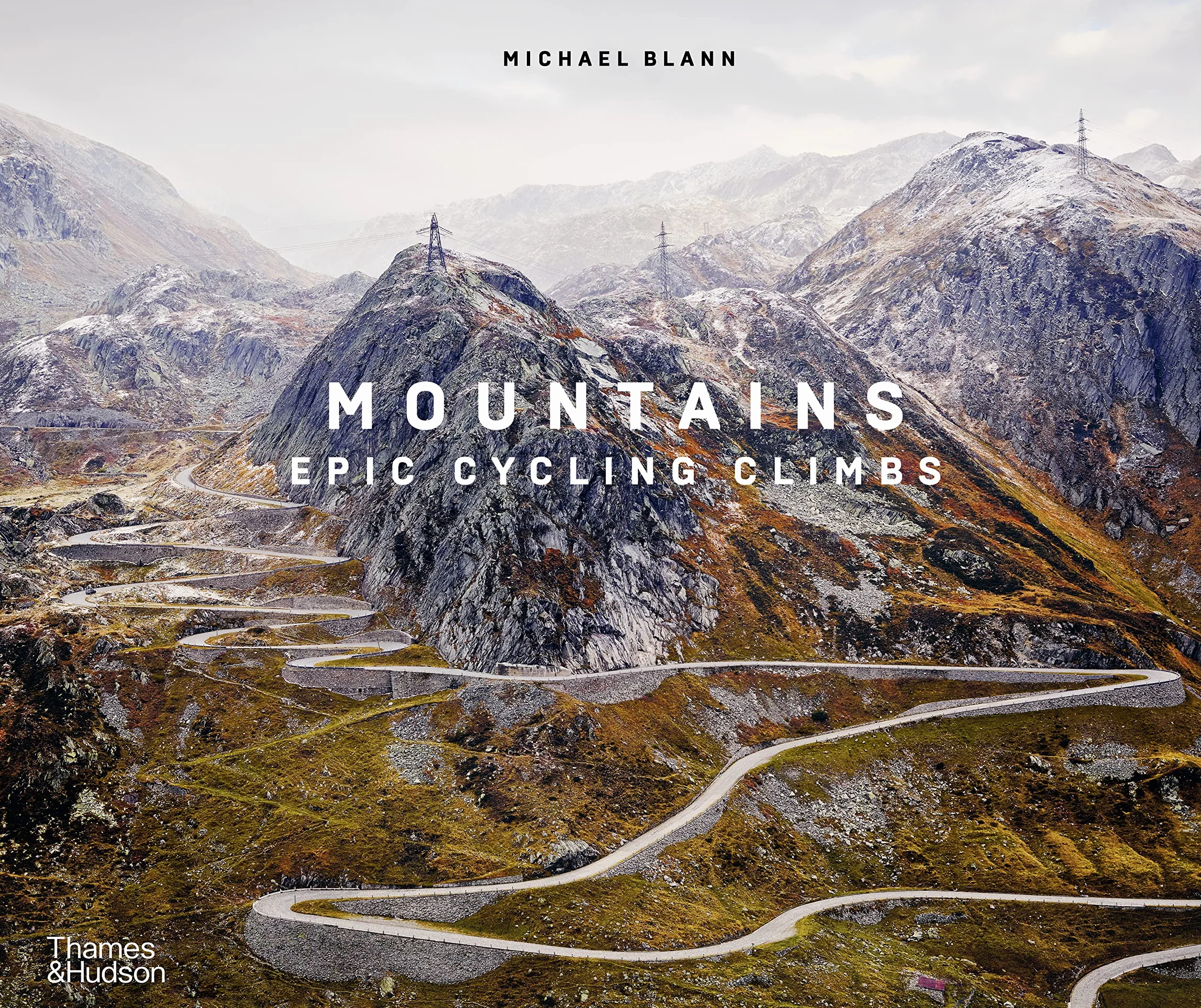 Mountains Epic Cycling Climbs (New ed) /anglais